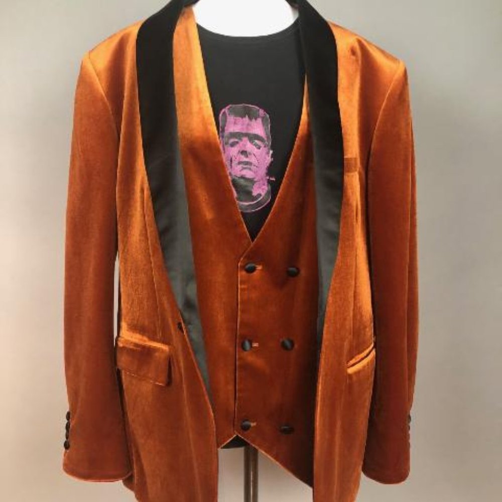 Velour 3-piece suit in Rust/ Orange by unknown brand size 44